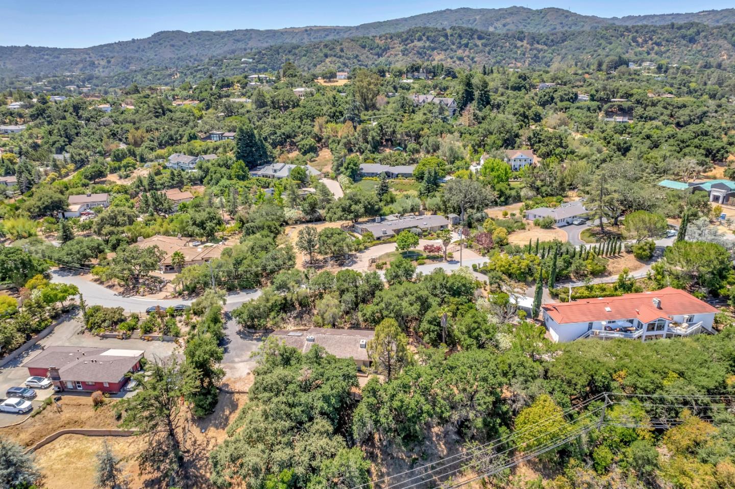Detail Gallery Image 49 of 56 For 24985 Oneonta Dr, Los Altos Hills,  CA 94022 - 3 Beds | 1/1 Baths
