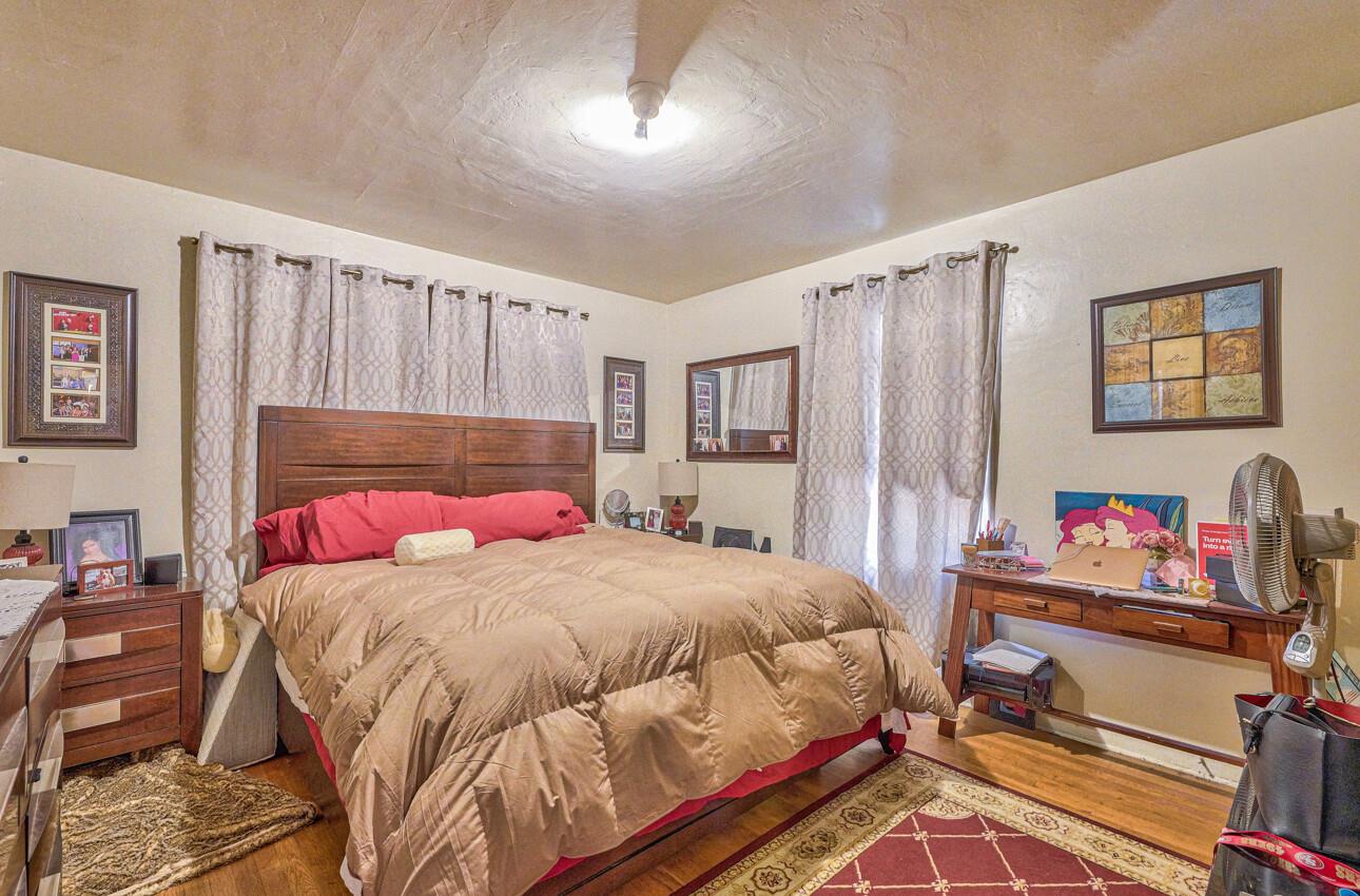 Detail Gallery Image 14 of 37 For 339 Central Ave a and B,  Salinas,  CA 93901 - 3 Beds | 2 Baths