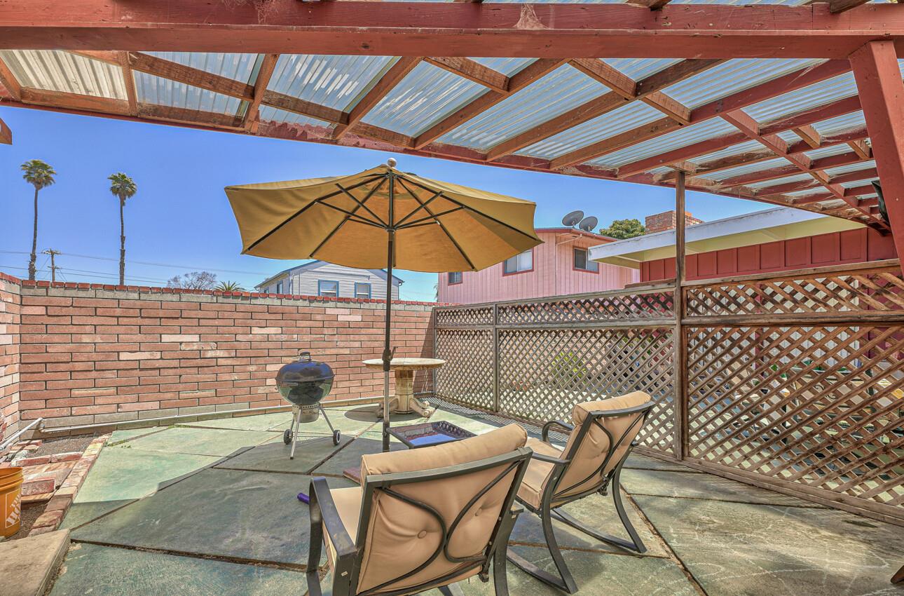 Detail Gallery Image 21 of 37 For 339 Central Ave a and B,  Salinas,  CA 93901 - 3 Beds | 2 Baths