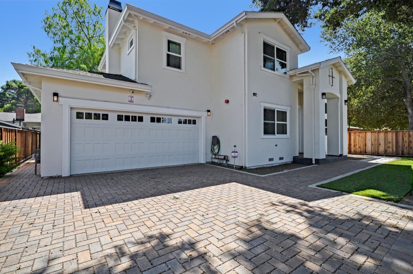 Detail Gallery Image 1 of 1 For 892 Green St, East Palo Alto,  CA 94303 - 4 Beds | 3/1 Baths