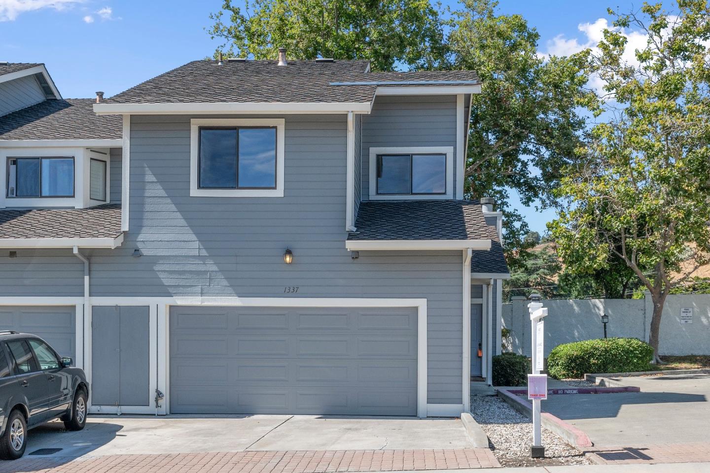 Detail Gallery Image 1 of 1 For 1337 Daniel Ct, Milpitas,  CA 95035 - 3 Beds | 2/1 Baths