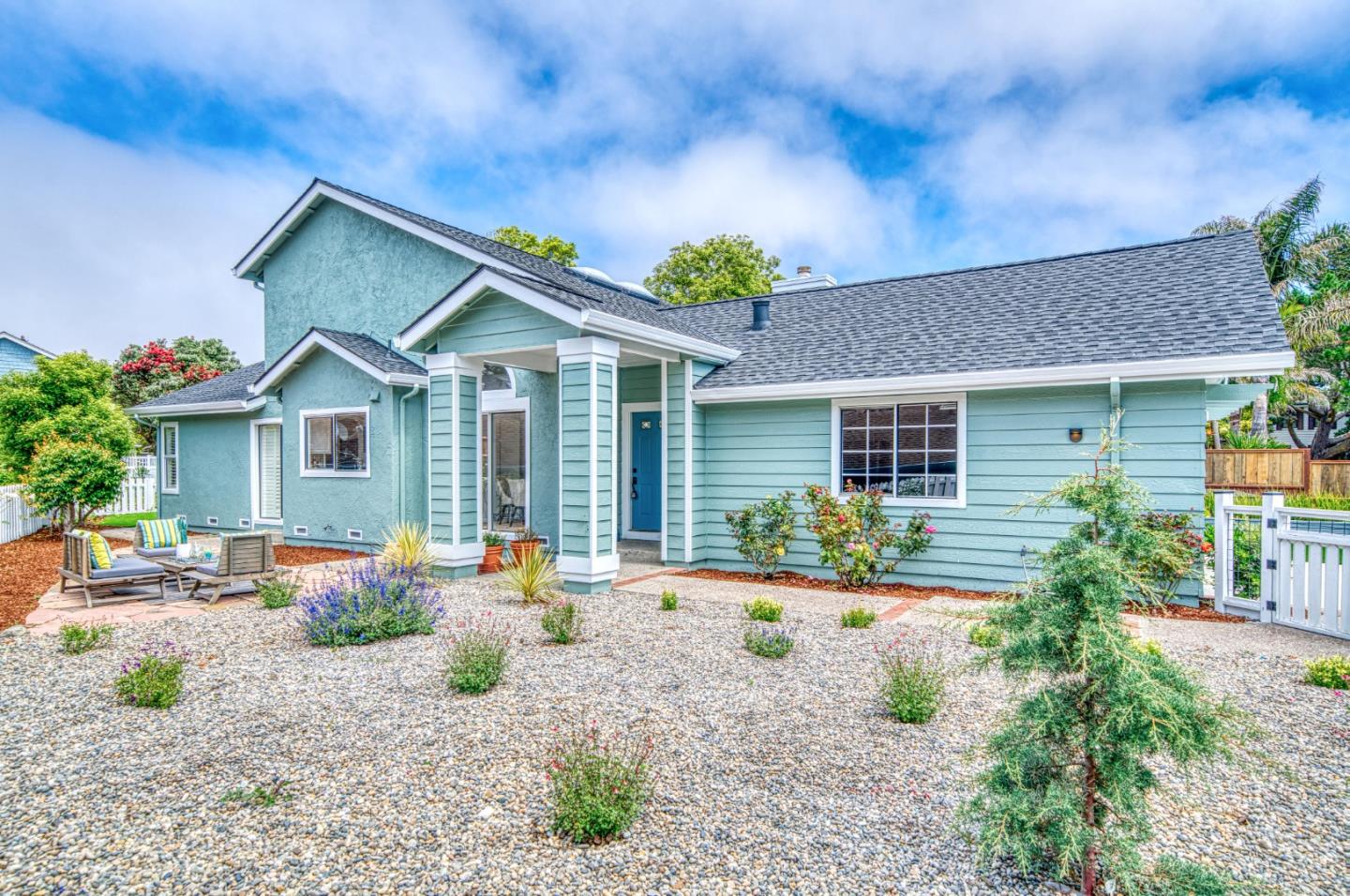Detail Gallery Image 1 of 1 For 2100 Winged Foot Rd, Half Moon Bay,  CA 94019 - 3 Beds | 2/1 Baths
