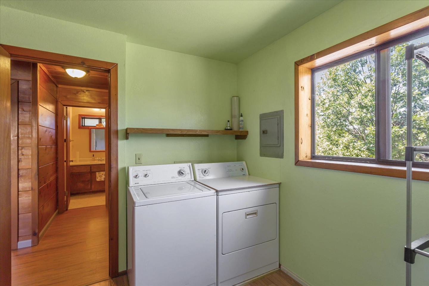 Detail Gallery Image 21 of 48 For 29958 Frisby Rd, Round Mountain,  CA 96084 - 2 Beds | 1 Baths