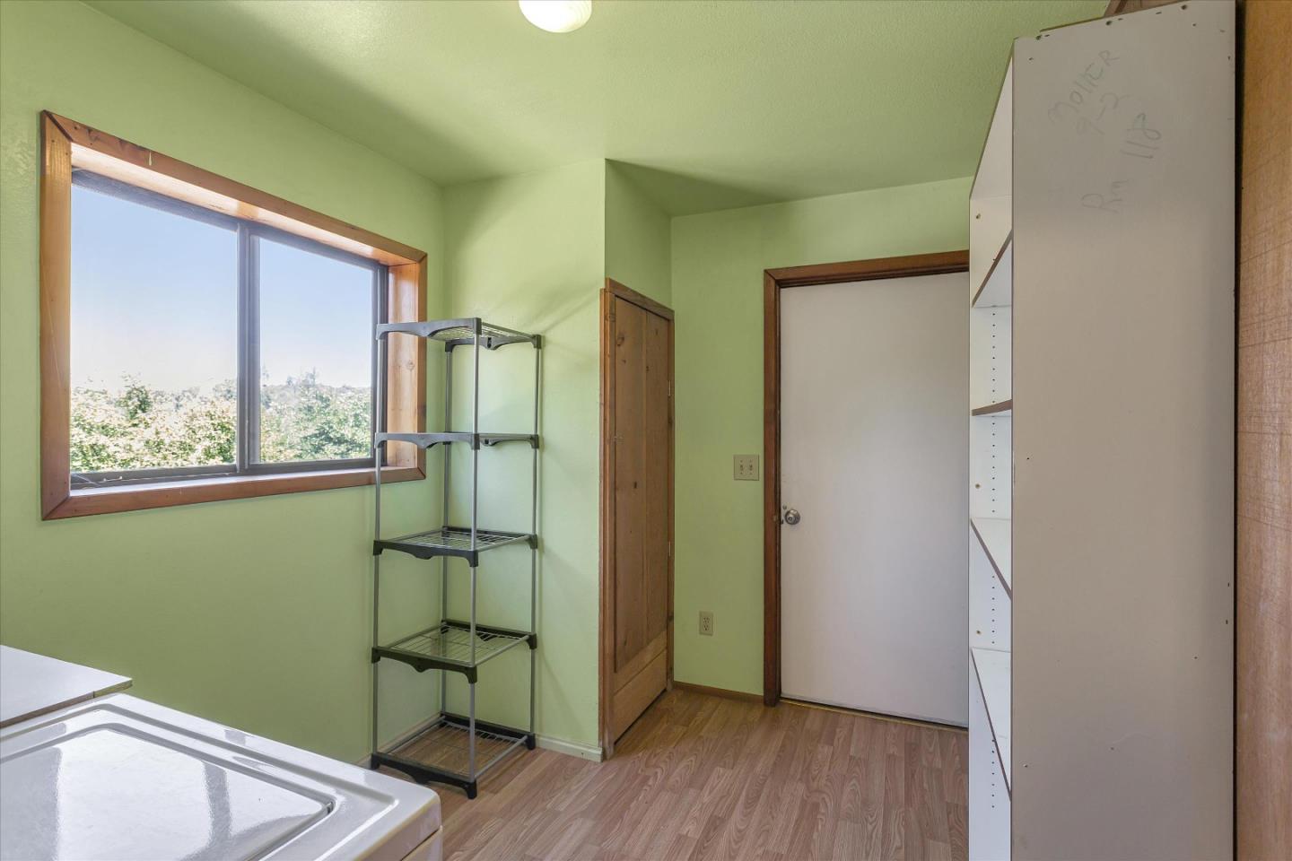 Detail Gallery Image 22 of 48 For 29958 Frisby Rd, Round Mountain,  CA 96084 - 2 Beds | 1 Baths