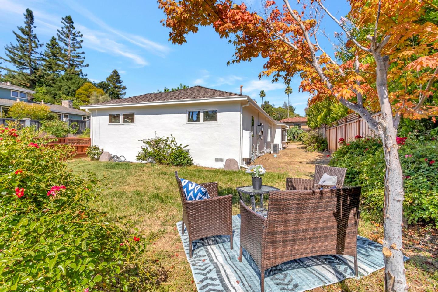 Detail Gallery Image 36 of 39 For 18001 Arlee Dr, Monte Sereno,  CA 95030 - 4 Beds | 2 Baths