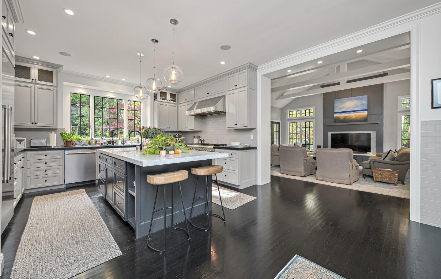 Detail Gallery Image 11 of 24 For 249 Lowell Ave, Palo Alto,  CA 94301 - 4 Beds | 3/1 Baths