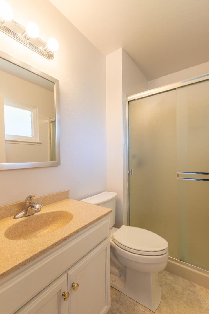 Detail Gallery Image 8 of 14 For 1122 Grand Teton Dr, Pacifica,  CA 94044 - 3 Beds | 2 Baths