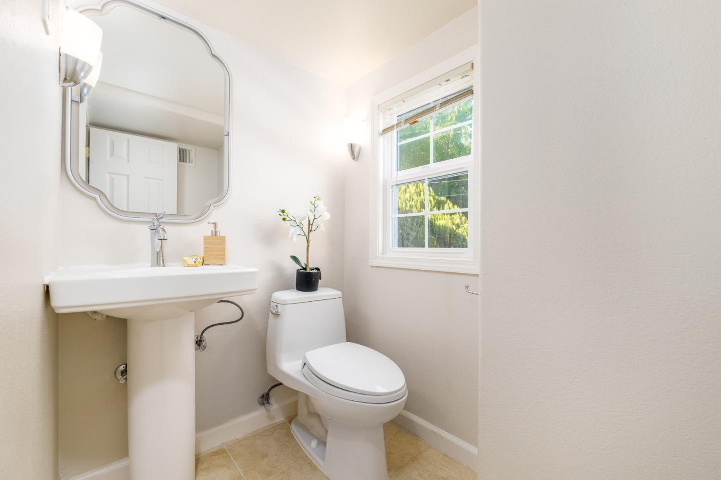 Detail Gallery Image 22 of 43 For 20885 Wardell Rd, Saratoga,  CA 95070 - 5 Beds | 3/2 Baths
