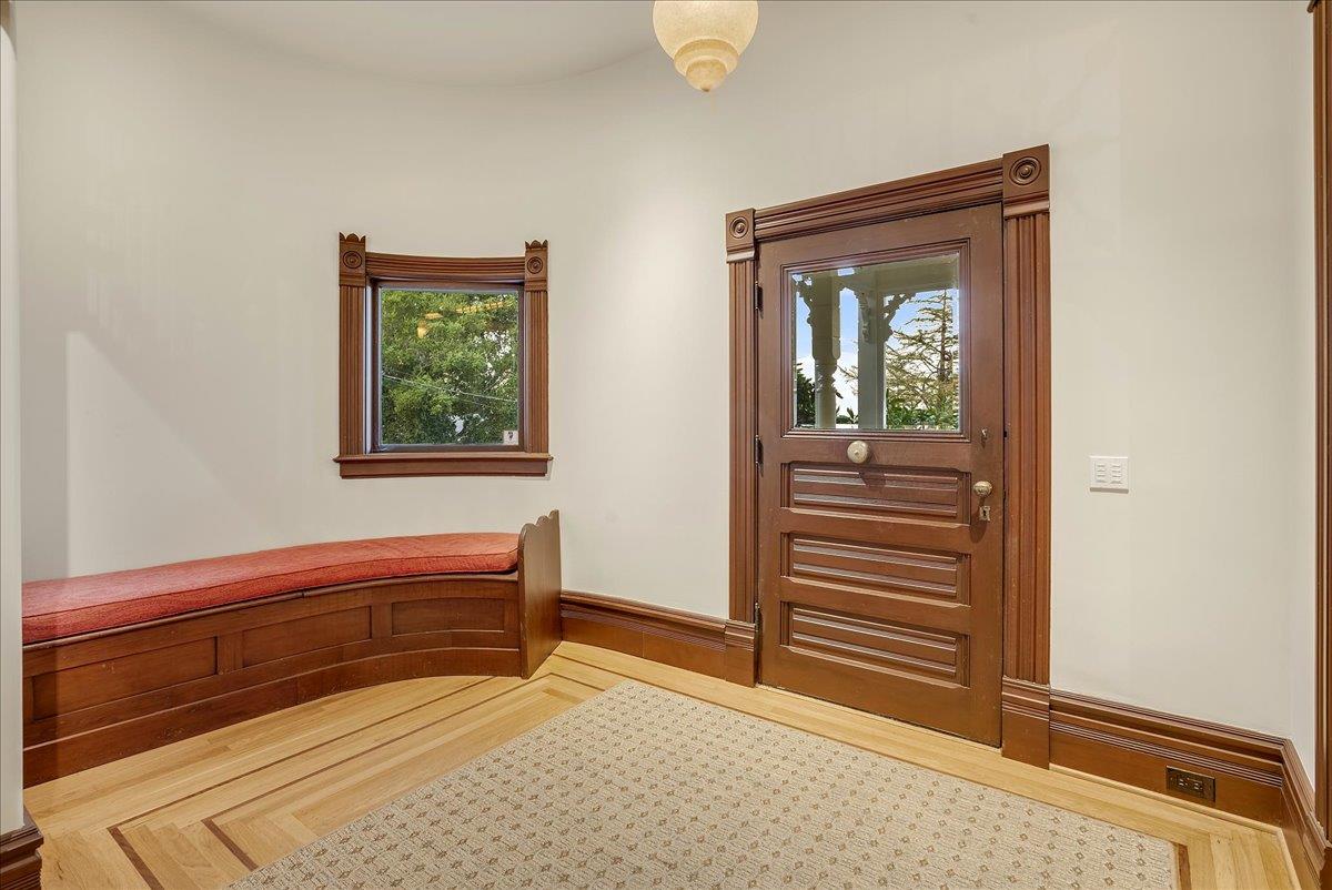 Detail Gallery Image 18 of 92 For 54 Chestnut Ave, Los Gatos,  CA 95030 - 5 Beds | 4/1 Baths