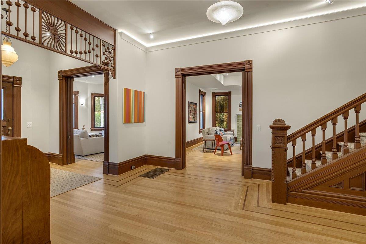 Detail Gallery Image 21 of 92 For 54 Chestnut Ave, Los Gatos,  CA 95030 - 5 Beds | 4/1 Baths
