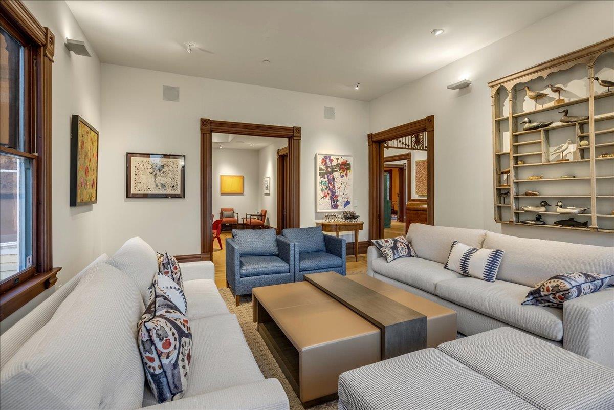Detail Gallery Image 23 of 92 For 54 Chestnut Ave, Los Gatos,  CA 95030 - 5 Beds | 4/1 Baths