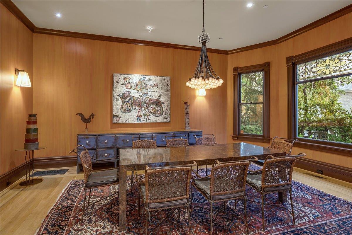 Detail Gallery Image 31 of 92 For 54 Chestnut Ave, Los Gatos,  CA 95030 - 5 Beds | 4/1 Baths