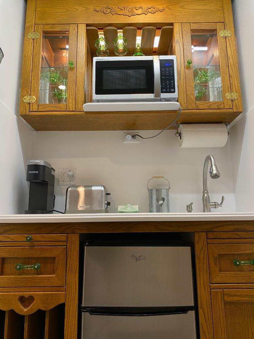 Detail Gallery Image 18 of 32 For 621 Mcclellan Ave #STUDIO,  Monterey,  CA 93940 - 0 Beds | 1 Baths
