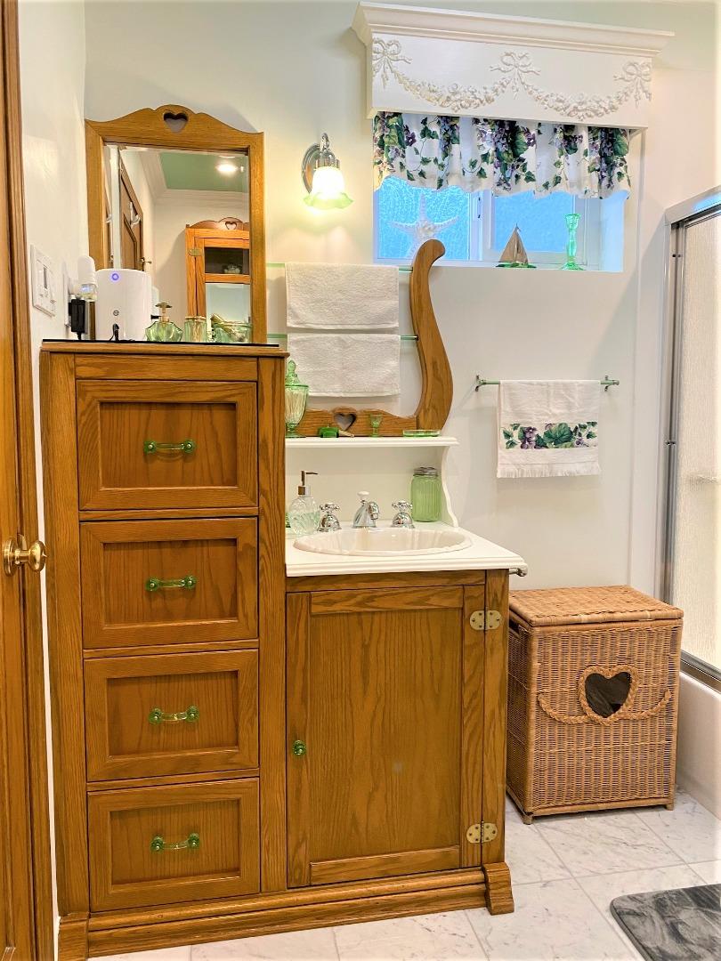 Detail Gallery Image 22 of 32 For 621 Mcclellan Ave #STUDIO,  Monterey,  CA 93940 - 0 Beds | 1 Baths
