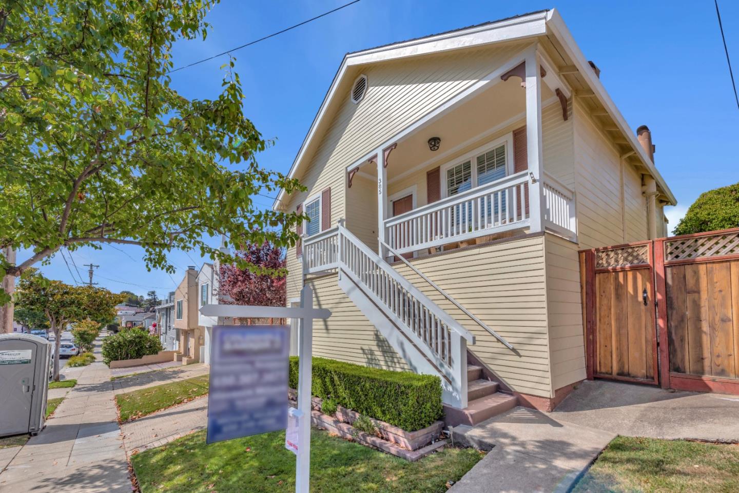 Detail Gallery Image 1 of 1 For 385 Elm Ave, San Bruno,  CA 94066 - 2 Beds | 1 Baths