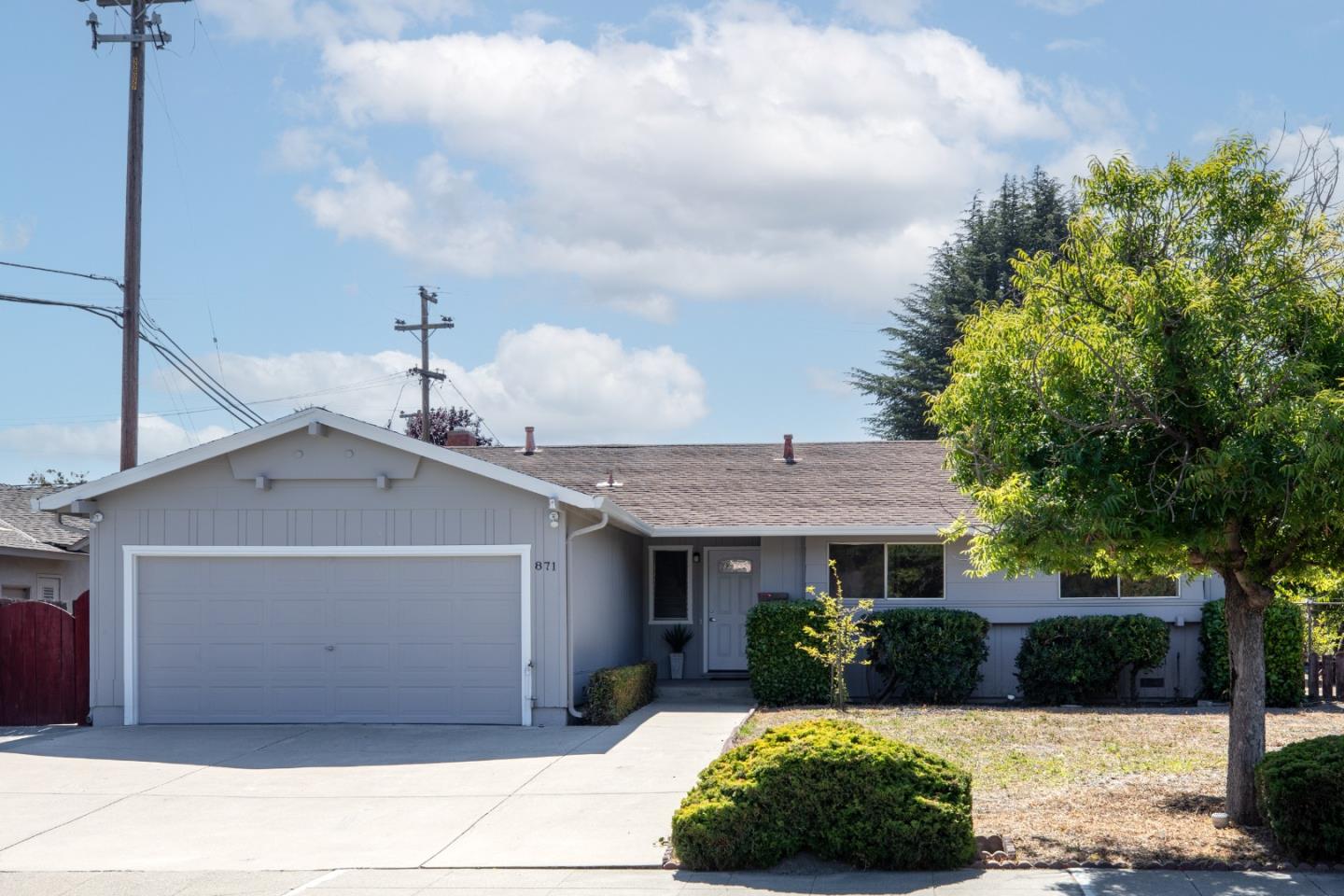 Detail Gallery Image 1 of 1 For 871 San Simeon Dr, Mountain View,  CA 94043 - 3 Beds | 2 Baths