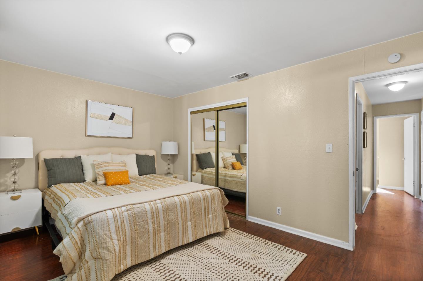 Detail Gallery Image 9 of 26 For 103 Glacier Ct, Stockton,  CA 95205 - 3 Beds | 2 Baths