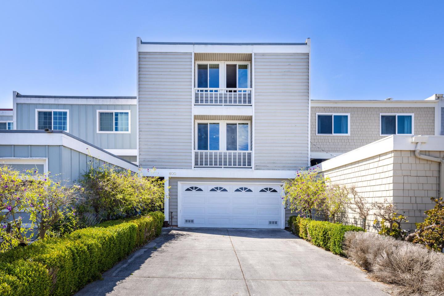 Detail Gallery Image 1 of 1 For 600 Port Dr, San Mateo,  CA 94404 - 4 Beds | 2/1 Baths