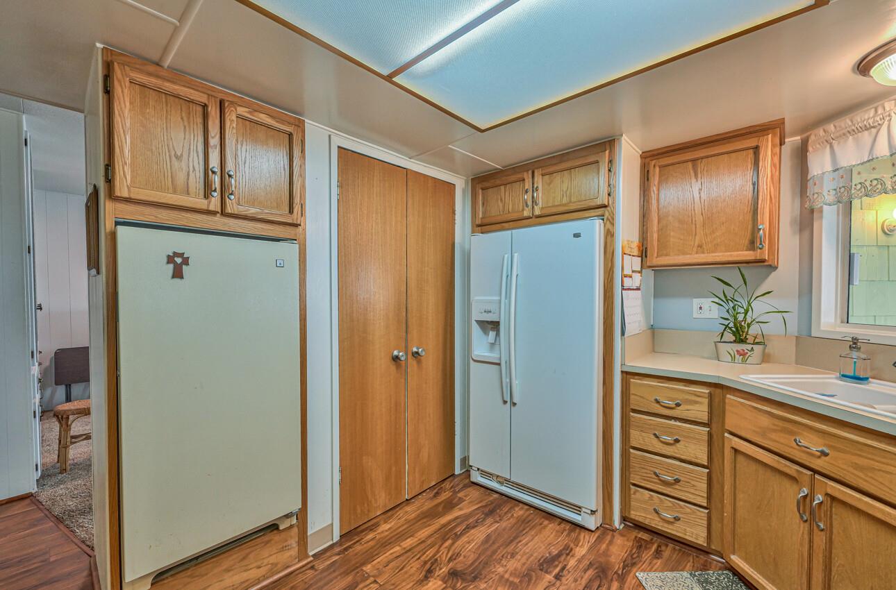 Detail Gallery Image 11 of 39 For 150 Kern St #113,  Salinas,  CA 93905 - 2 Beds | 2 Baths