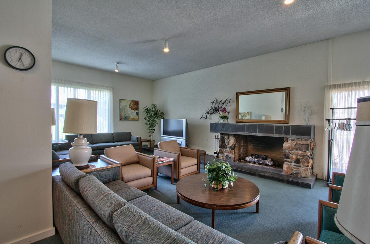 Detail Gallery Image 36 of 39 For 150 Kern St #113,  Salinas,  CA 93905 - 2 Beds | 2 Baths