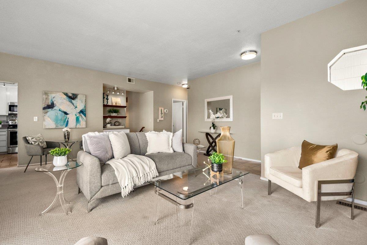 Detail Gallery Image 17 of 54 For 721 Pointe Pacific #2,  Daly City,  CA 94014 - 3 Beds | 2/1 Baths