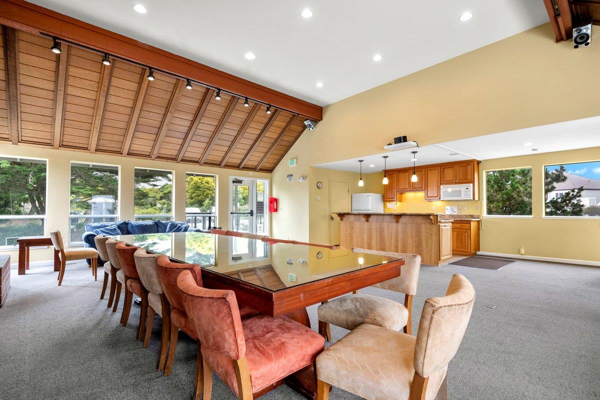Detail Gallery Image 49 of 54 For 721 Pointe Pacific #2,  Daly City,  CA 94014 - 3 Beds | 2/1 Baths