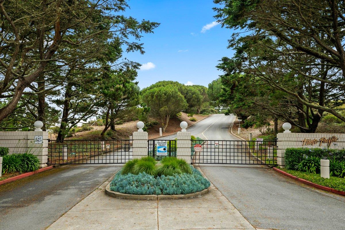 Detail Gallery Image 5 of 54 For 721 Pointe Pacific #2,  Daly City,  CA 94014 - 3 Beds | 2/1 Baths