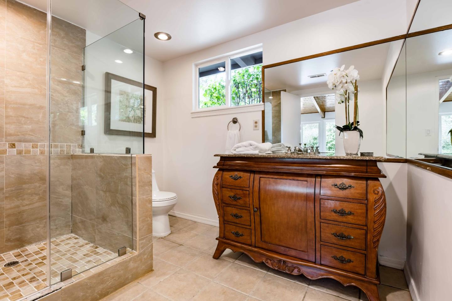 Detail Gallery Image 23 of 26 For 64 Fairview Ave, Atherton,  CA 94027 - 4 Beds | 2/1 Baths