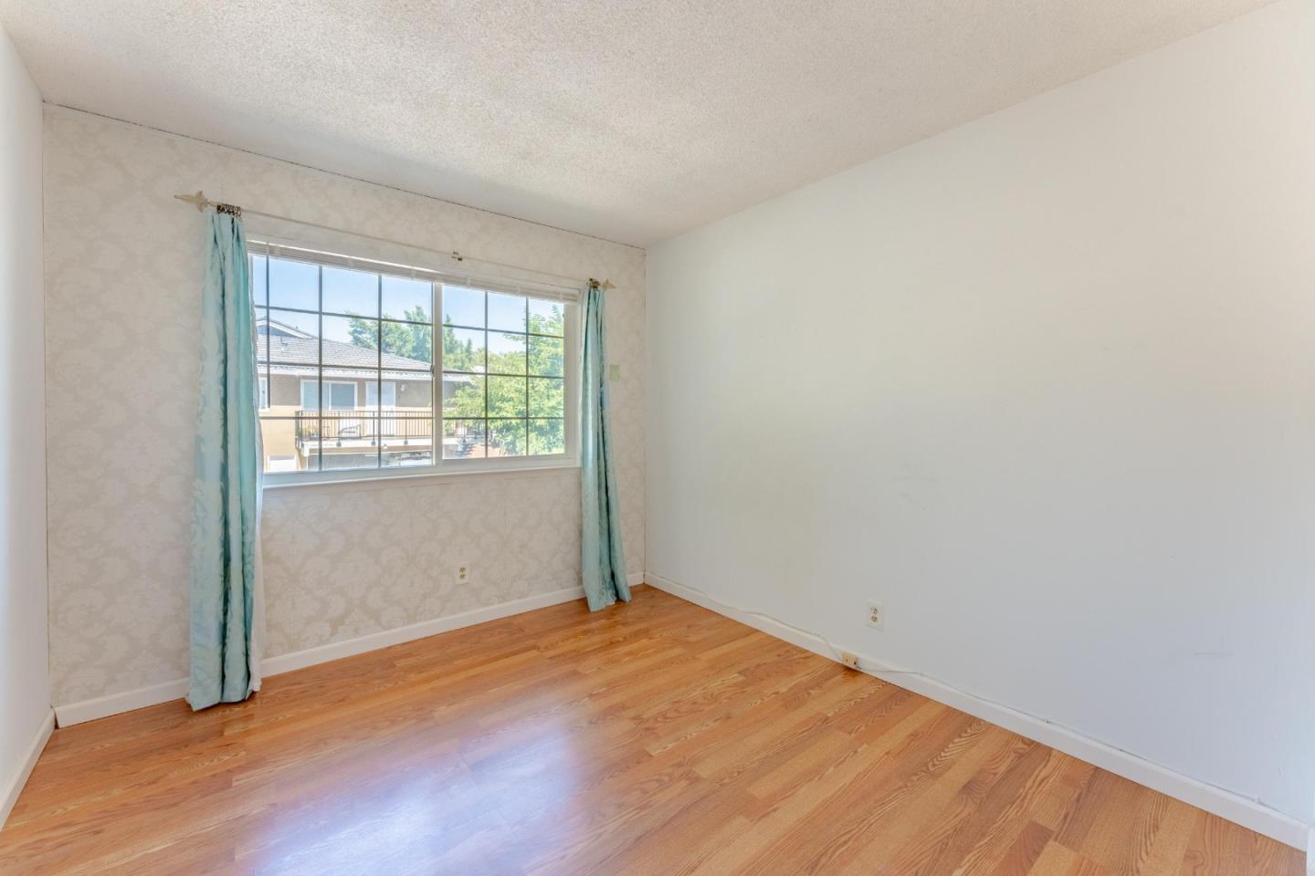 Detail Gallery Image 14 of 20 For 785 Warring Dr #4,  San Jose,  CA 95123 - 2 Beds | 1 Baths