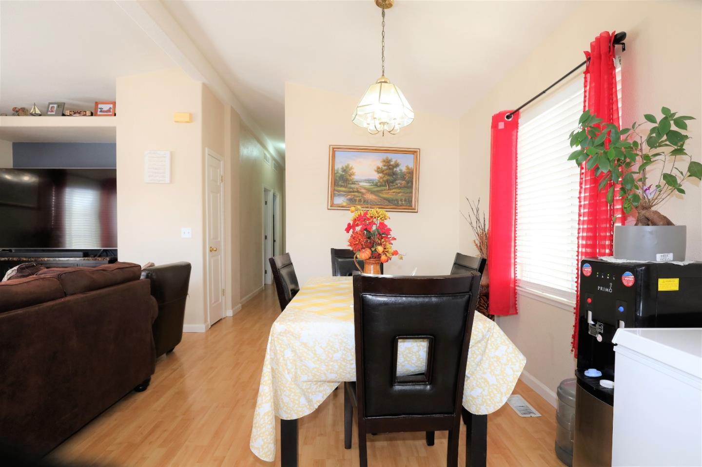 Detail Gallery Image 16 of 32 For 555 Umbarger Rd #17,  San Jose,  CA 95111 - 3 Beds | 2 Baths