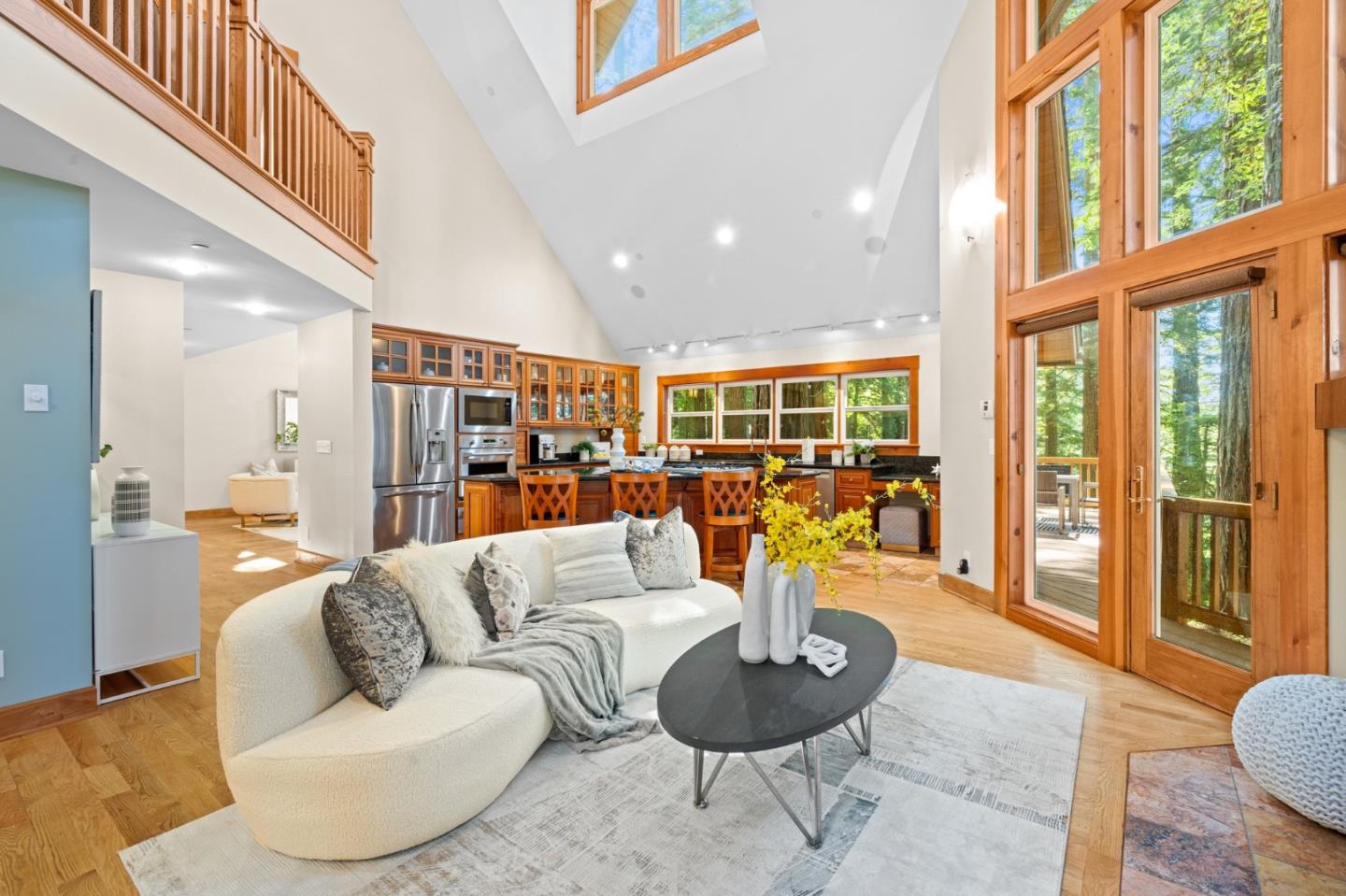 Detail Gallery Image 12 of 61 For 13370 Skyline Blvd, Woodside,  CA 94062 - 3 Beds | 4 Baths