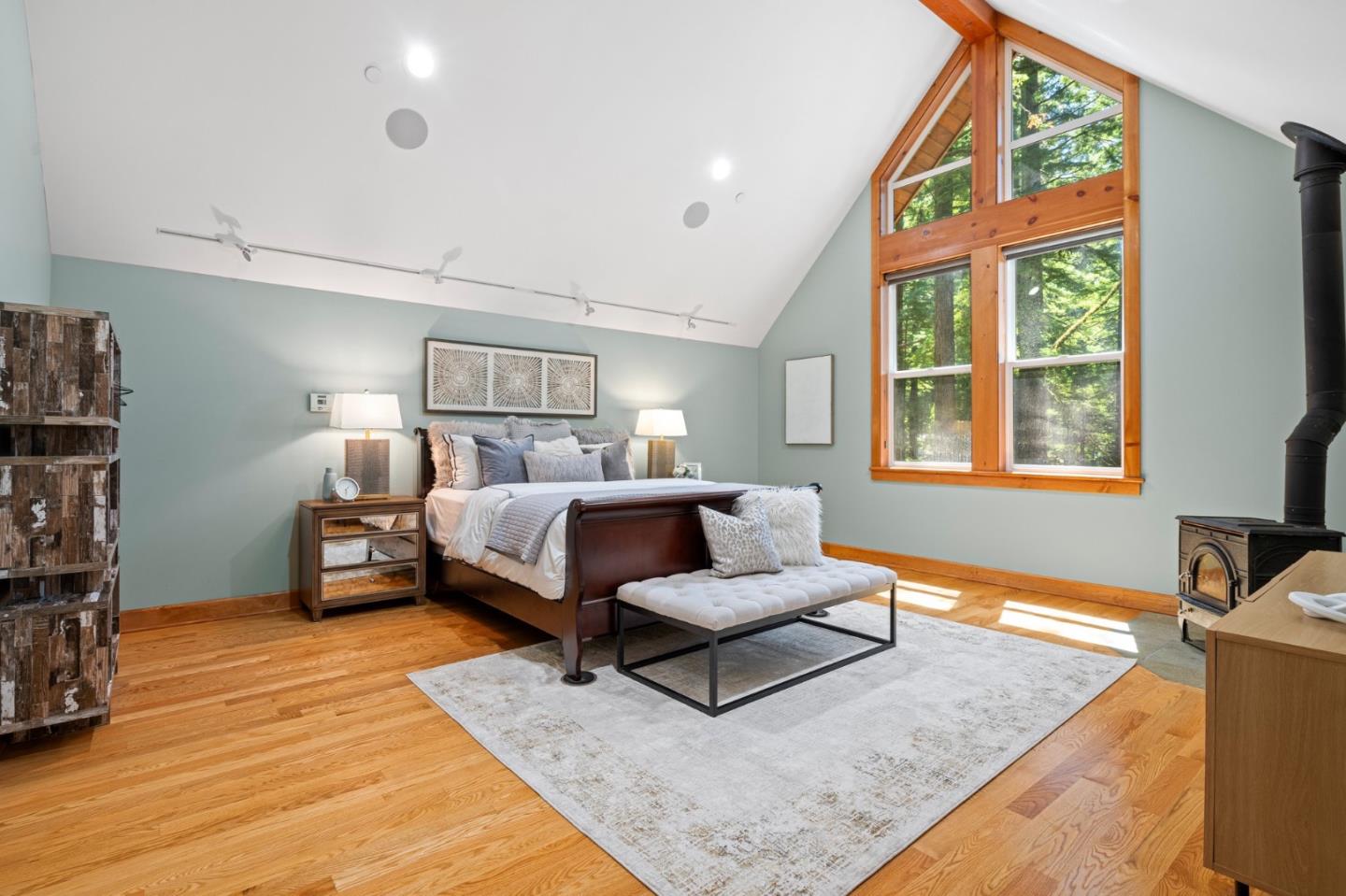 Detail Gallery Image 34 of 61 For 13370 Skyline Blvd, Woodside,  CA 94062 - 3 Beds | 4 Baths