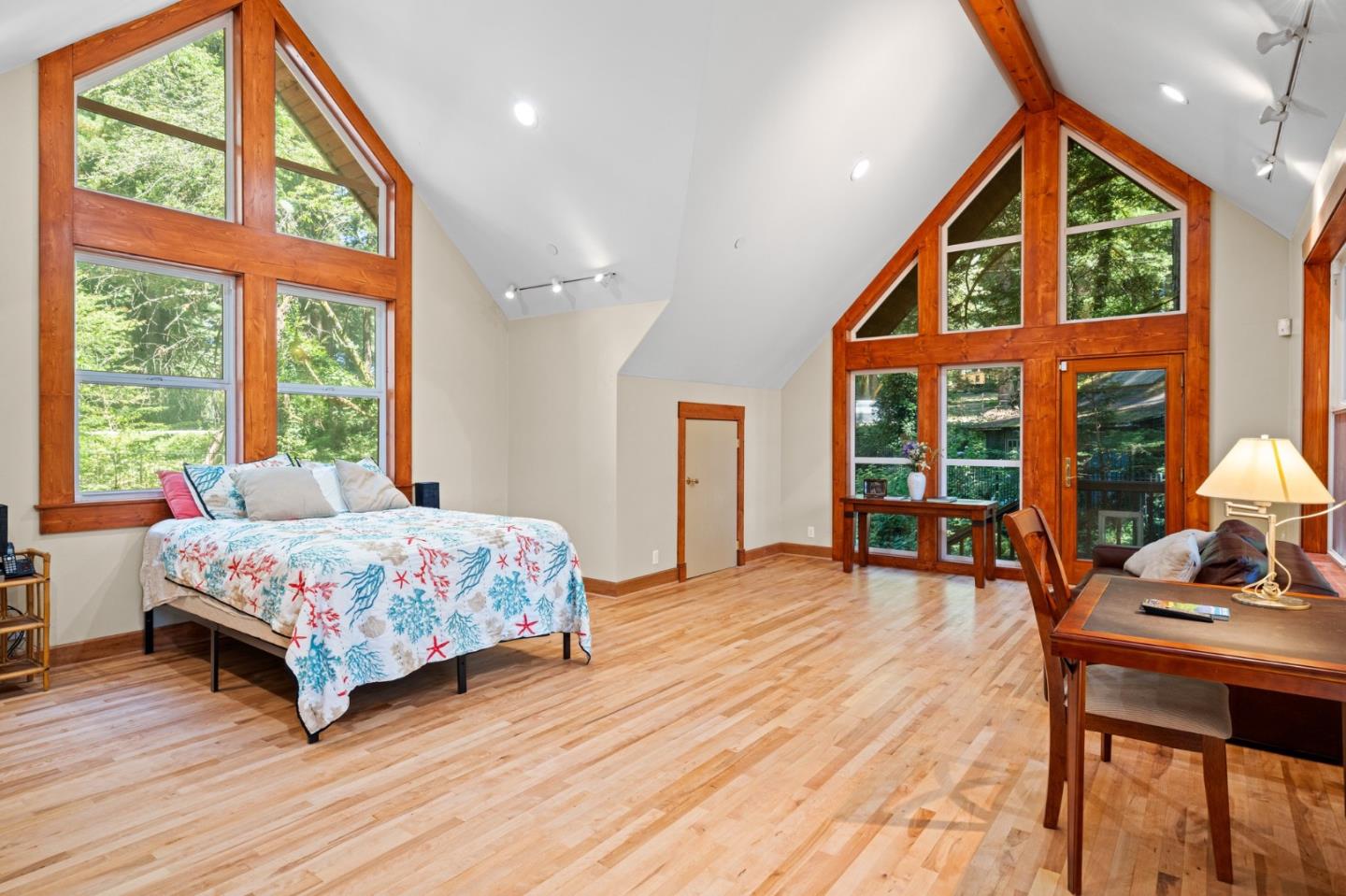 Detail Gallery Image 50 of 61 For 13370 Skyline Blvd, Woodside,  CA 94062 - 3 Beds | 4 Baths