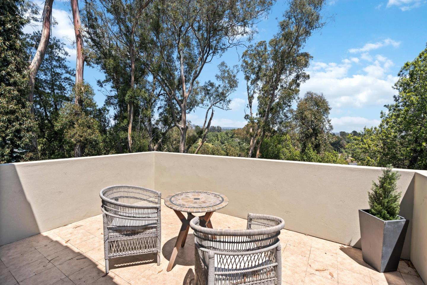 Detail Gallery Image 52 of 86 For 2510 Benson Ave, Santa Cruz,  CA 95065 - 4 Beds | 3 Baths