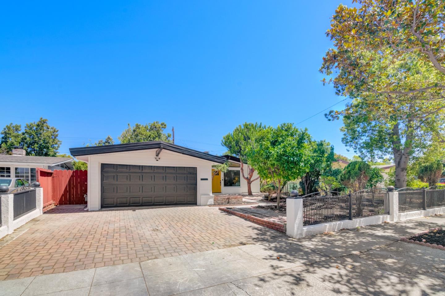 Detail Gallery Image 1 of 1 For 1267 Torrance Ave, Sunnyvale,  CA 94089 - 3 Beds | 2 Baths