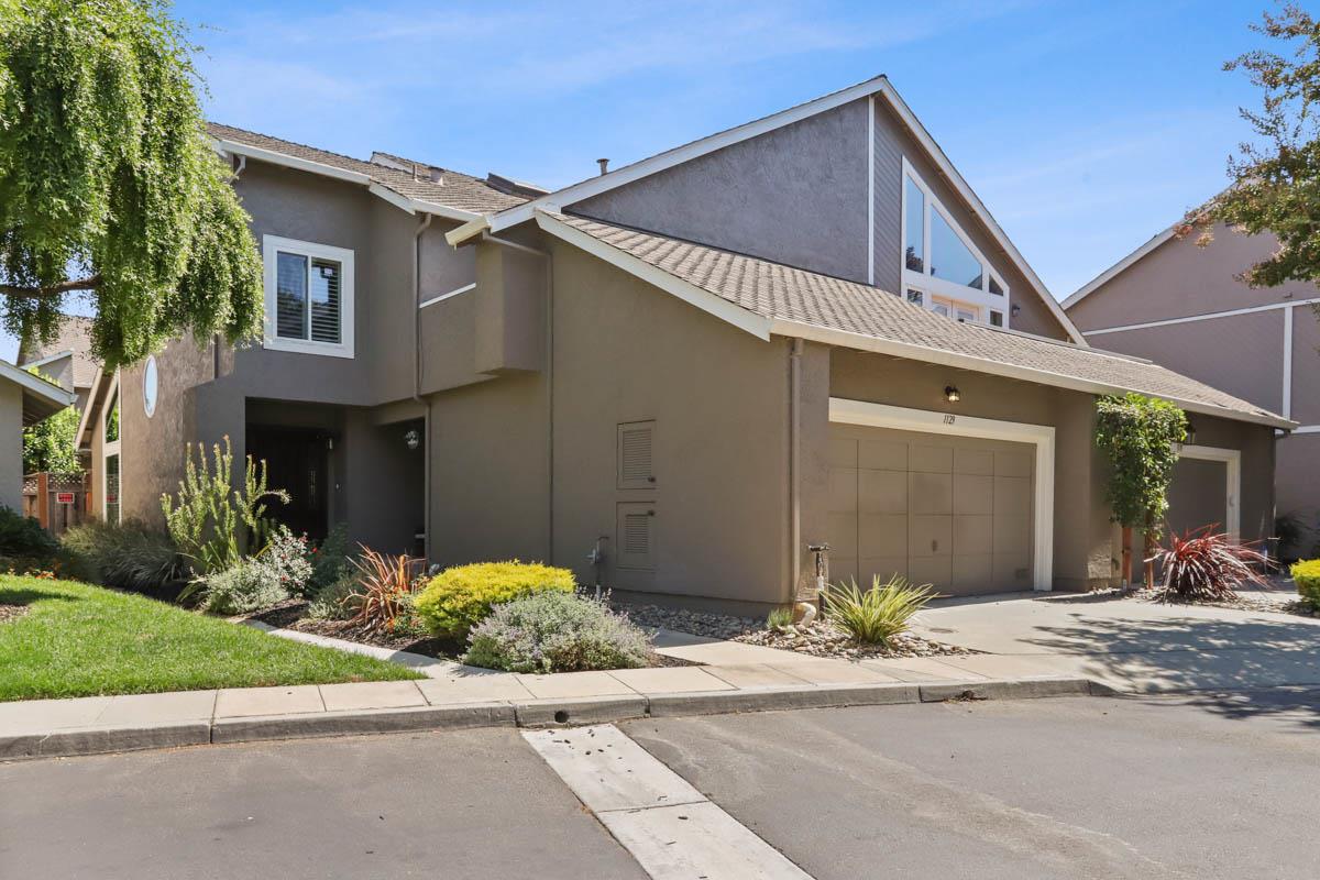 Detail Gallery Image 1 of 1 For 1129 Trevino Ter, San Jose,  CA 95120 - 3 Beds | 2/1 Baths