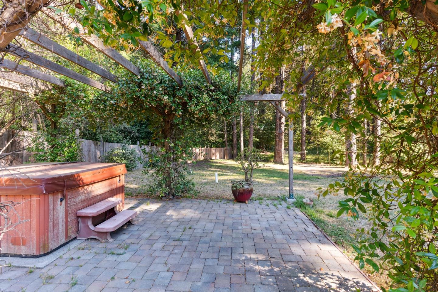 Detail Gallery Image 53 of 62 For 1850 Pine Flat Rd, Santa Cruz,  CA 95060 - 4 Beds | 3/1 Baths