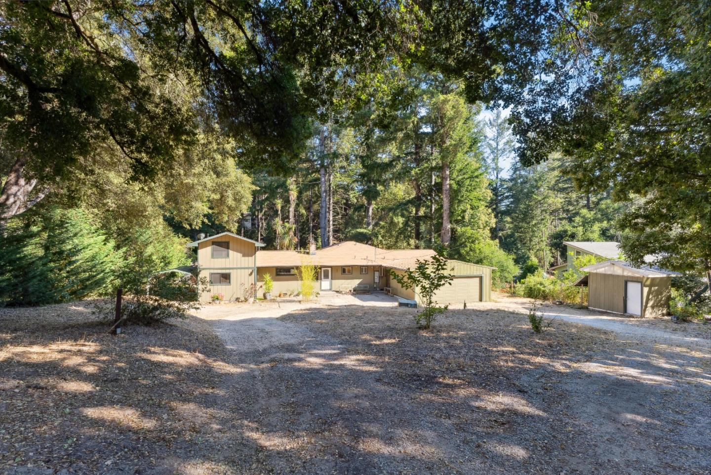 Detail Gallery Image 59 of 62 For 1850 Pine Flat Rd, Santa Cruz,  CA 95060 - 4 Beds | 3/1 Baths