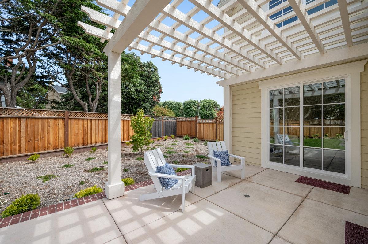 Detail Gallery Image 37 of 46 For 208 Carnoustie Ct, Half Moon Bay,  CA 94019 - 4 Beds | 3/1 Baths