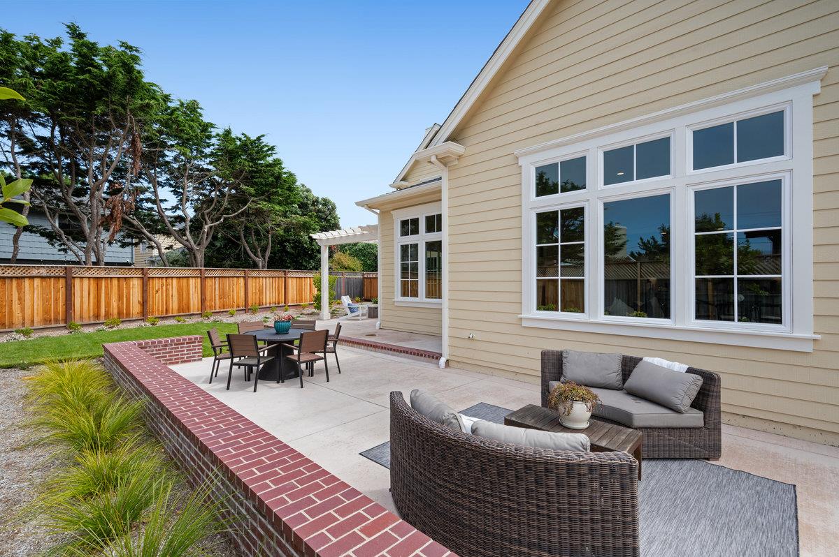 Detail Gallery Image 40 of 46 For 208 Carnoustie Ct, Half Moon Bay,  CA 94019 - 4 Beds | 3/1 Baths