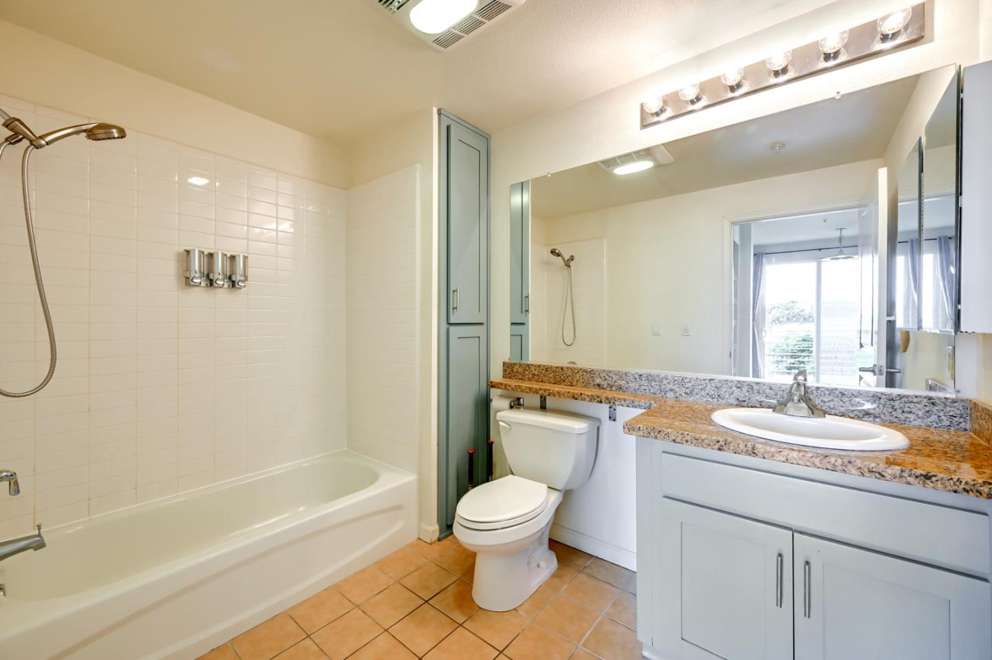 Detail Gallery Image 20 of 46 For 401 Crescent Ct #4205,  San Francisco,  CA 94134 - 2 Beds | 2 Baths