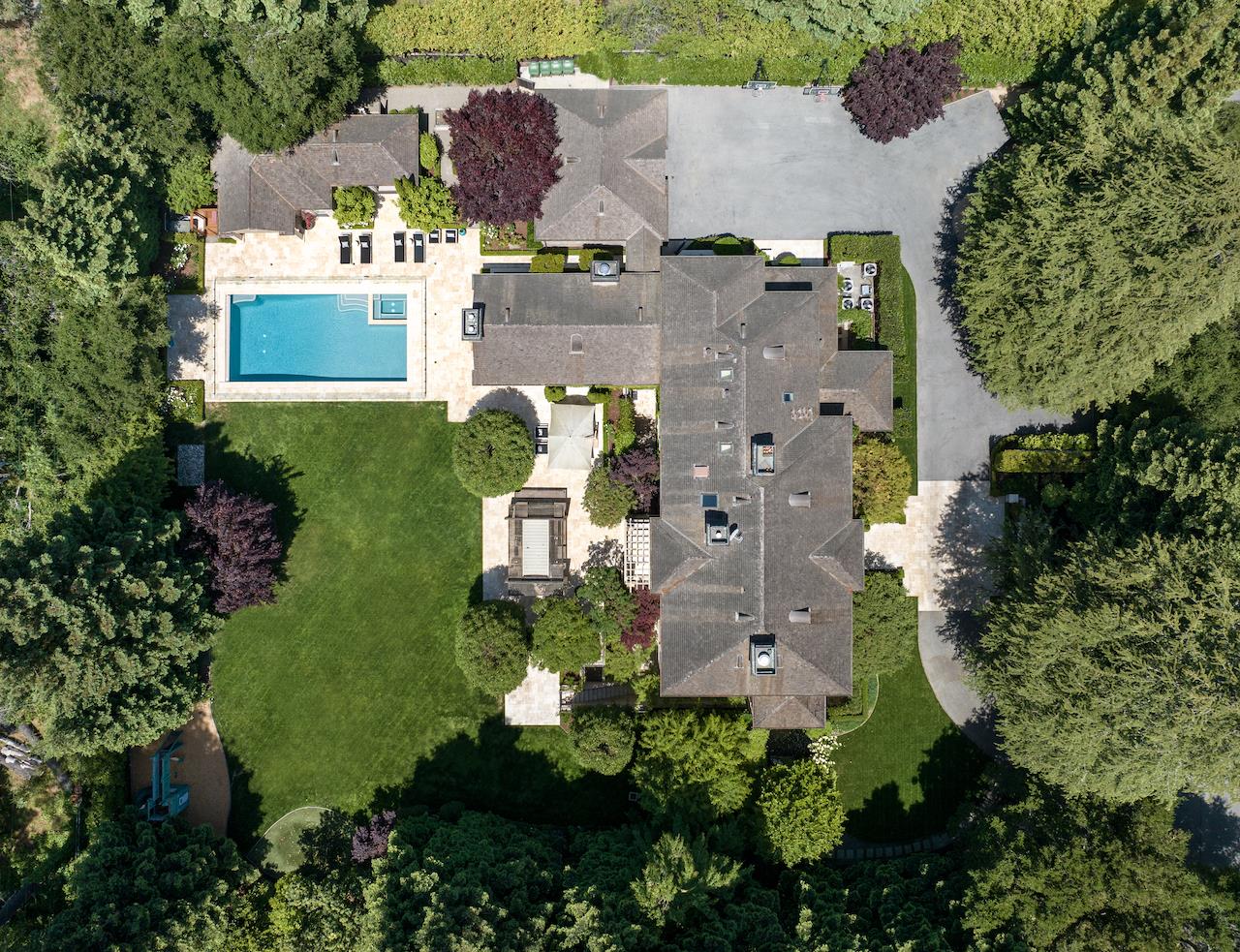 Detail Gallery Image 9 of 21 For 76 Almendral Ave, Atherton,  CA 94027 - 6 Beds | 5/1 Baths