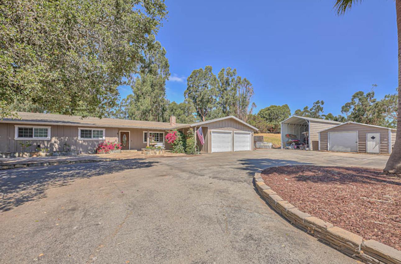 Detail Gallery Image 1 of 1 For 28545 Chualar Canyon Rd, Chualar,  CA 93925 - 3 Beds | 2 Baths