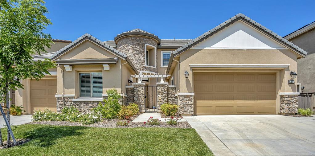 Detail Gallery Image 1 of 1 For 720 Wyeth Ct, El Dorado Hills,  CA 95762 - 5 Beds | 5/1 Baths