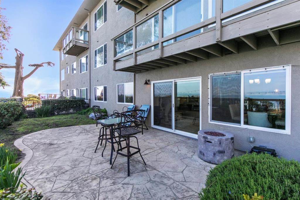 Detail Gallery Image 7 of 39 For 4820 Opal Cliff Dr #102,  Capitola,  CA 95010 - 1 Beds | 1 Baths