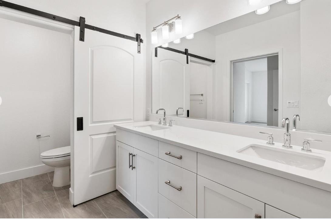 Detail Gallery Image 1 of 1 For 3207 Mallard #201,  San Jose,  CA 95117 - 2 Beds | 2 Baths