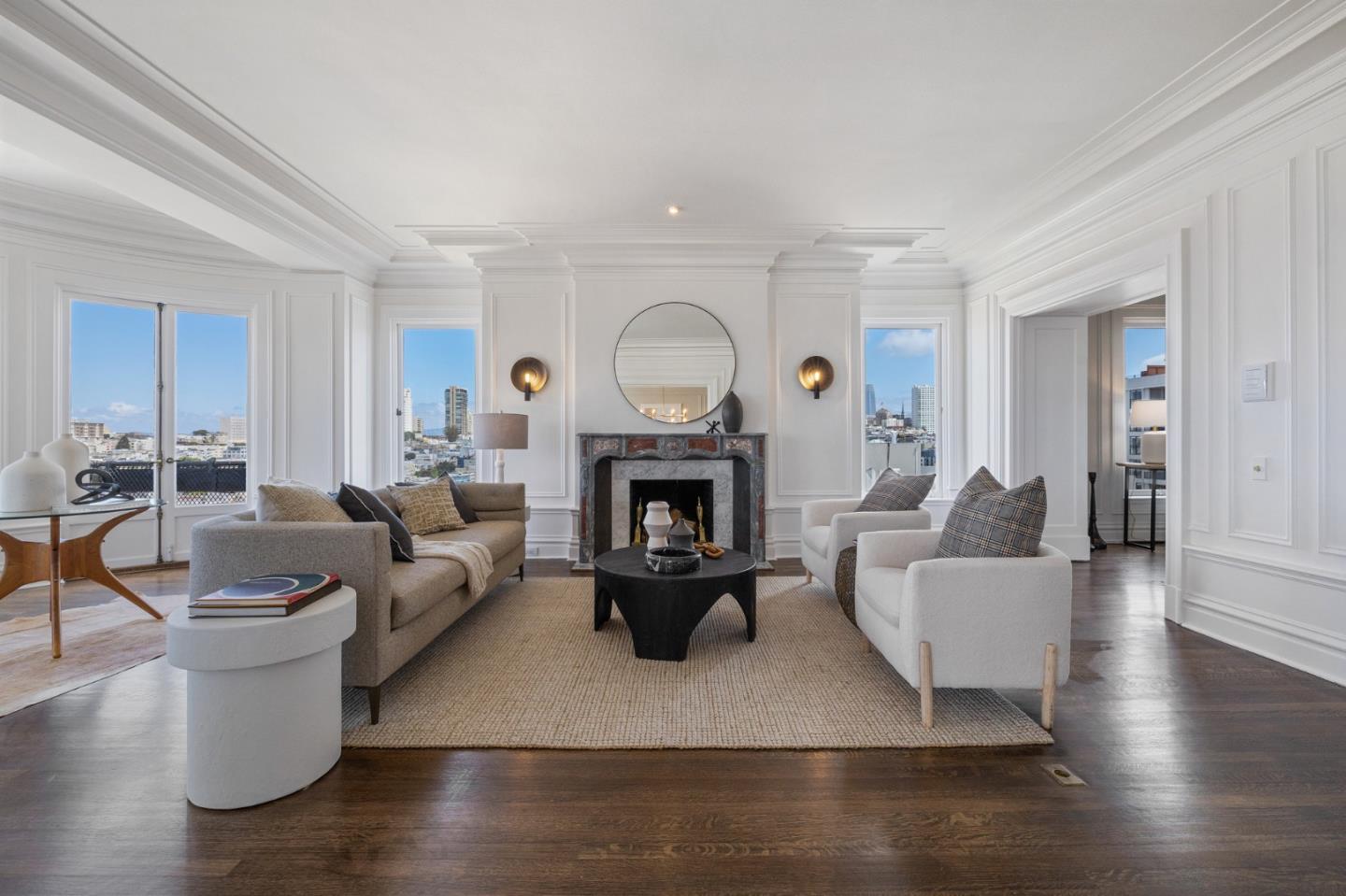 Detail Gallery Image 1 of 1 For 1810 Jackson St #8,  San Francisco,  CA 94109 - 4 Beds | 3/1 Baths