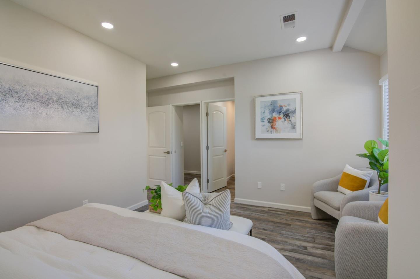 Detail Gallery Image 24 of 47 For 25 Mcaker Ct #135,  San Mateo,  CA 94403 - 3 Beds | 2/1 Baths