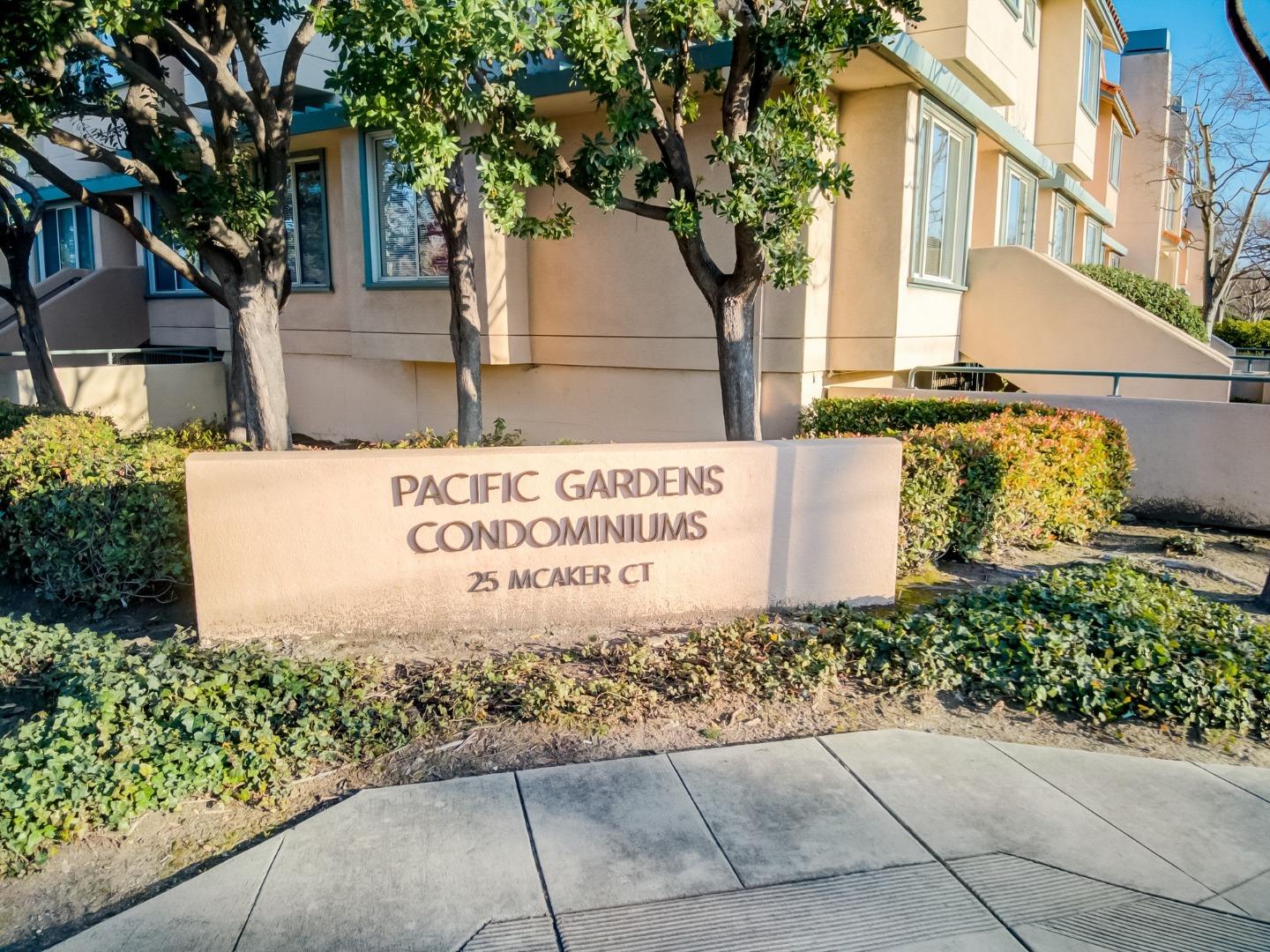 Detail Gallery Image 37 of 47 For 25 Mcaker Ct #135,  San Mateo,  CA 94403 - 3 Beds | 2/1 Baths