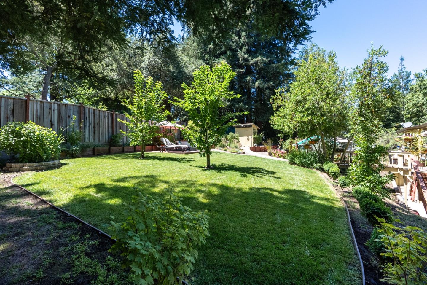 Detail Gallery Image 27 of 58 For 1711 Vine Hill Rd, Santa Cruz,  CA 95065 - 4 Beds | 3/1 Baths